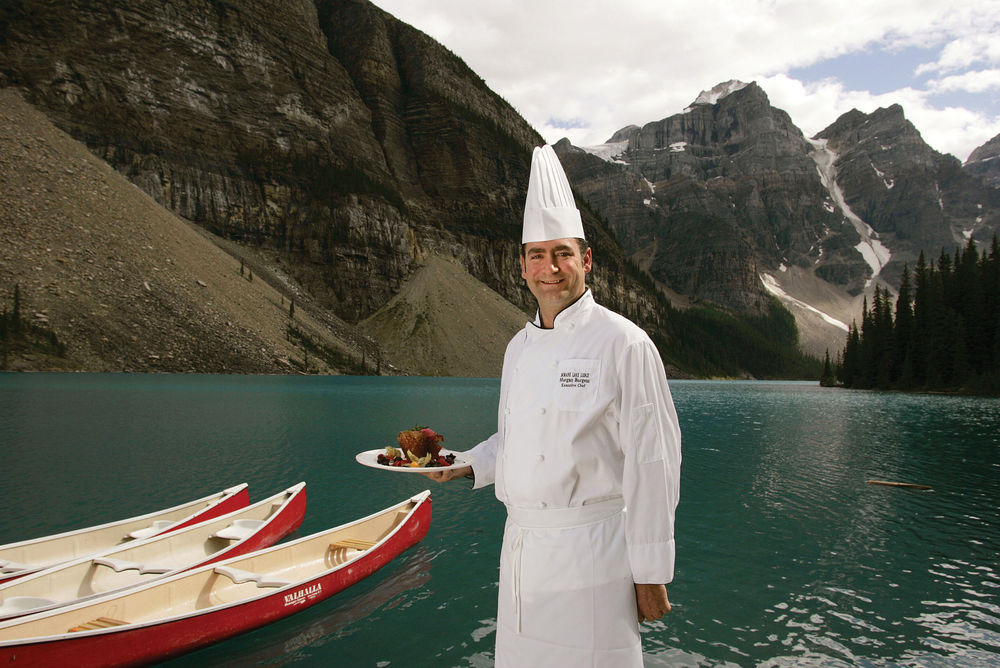 Moraine Lake Lodge Lake Louise Exterior foto