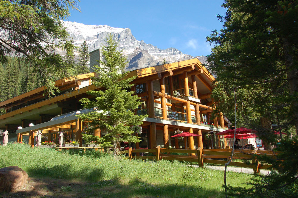 Moraine Lake Lodge Lake Louise Exterior foto